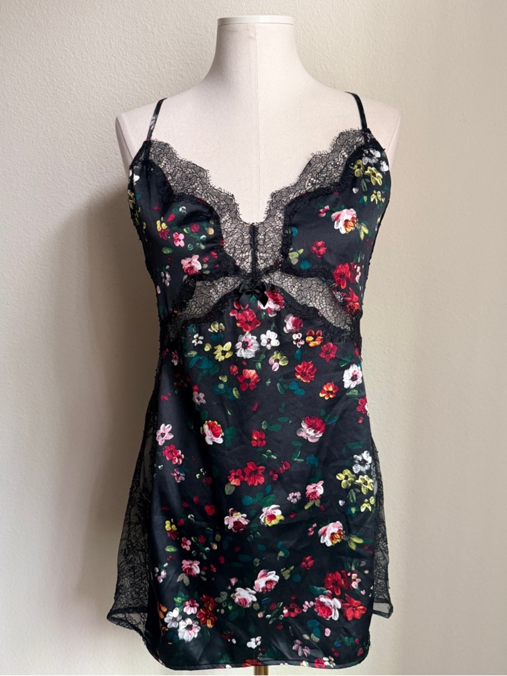 Victoria's Secret Black Floral Lace-Trim Slip